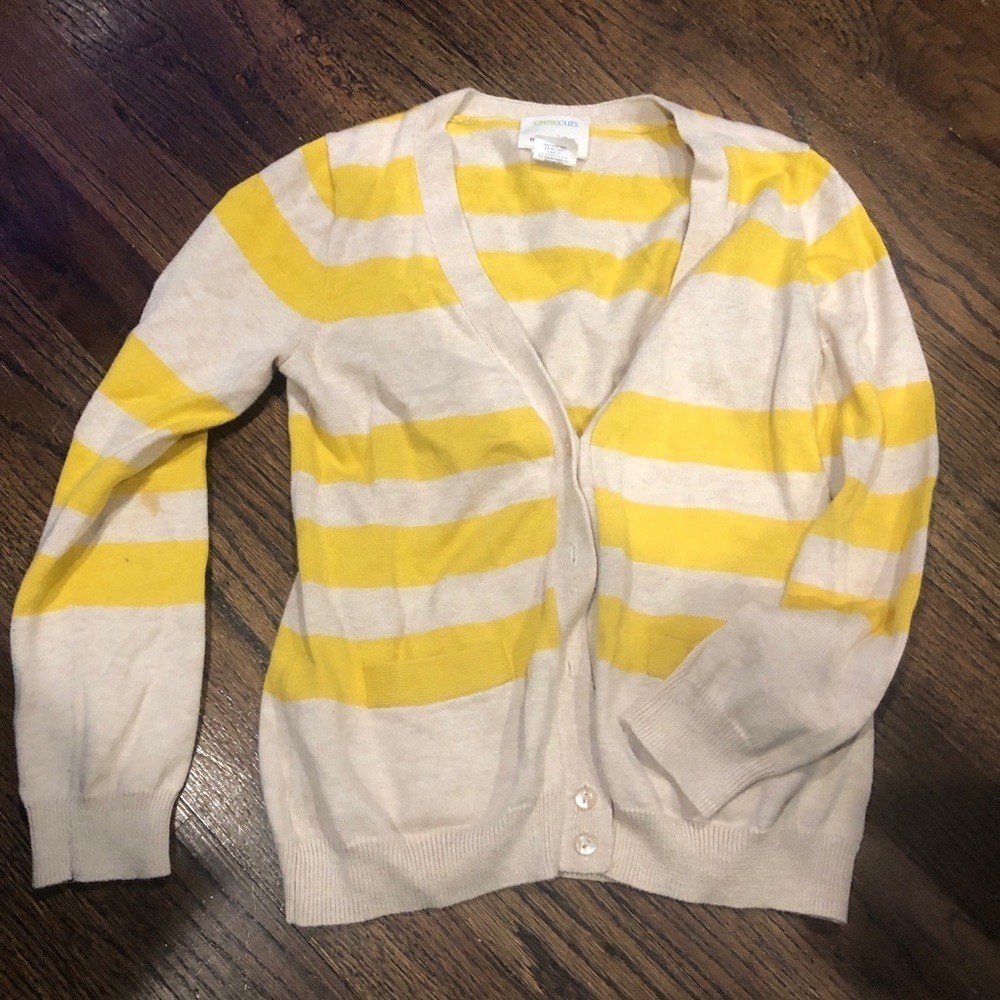Beautiful yellow and beige cardigan size 6/7 ✨